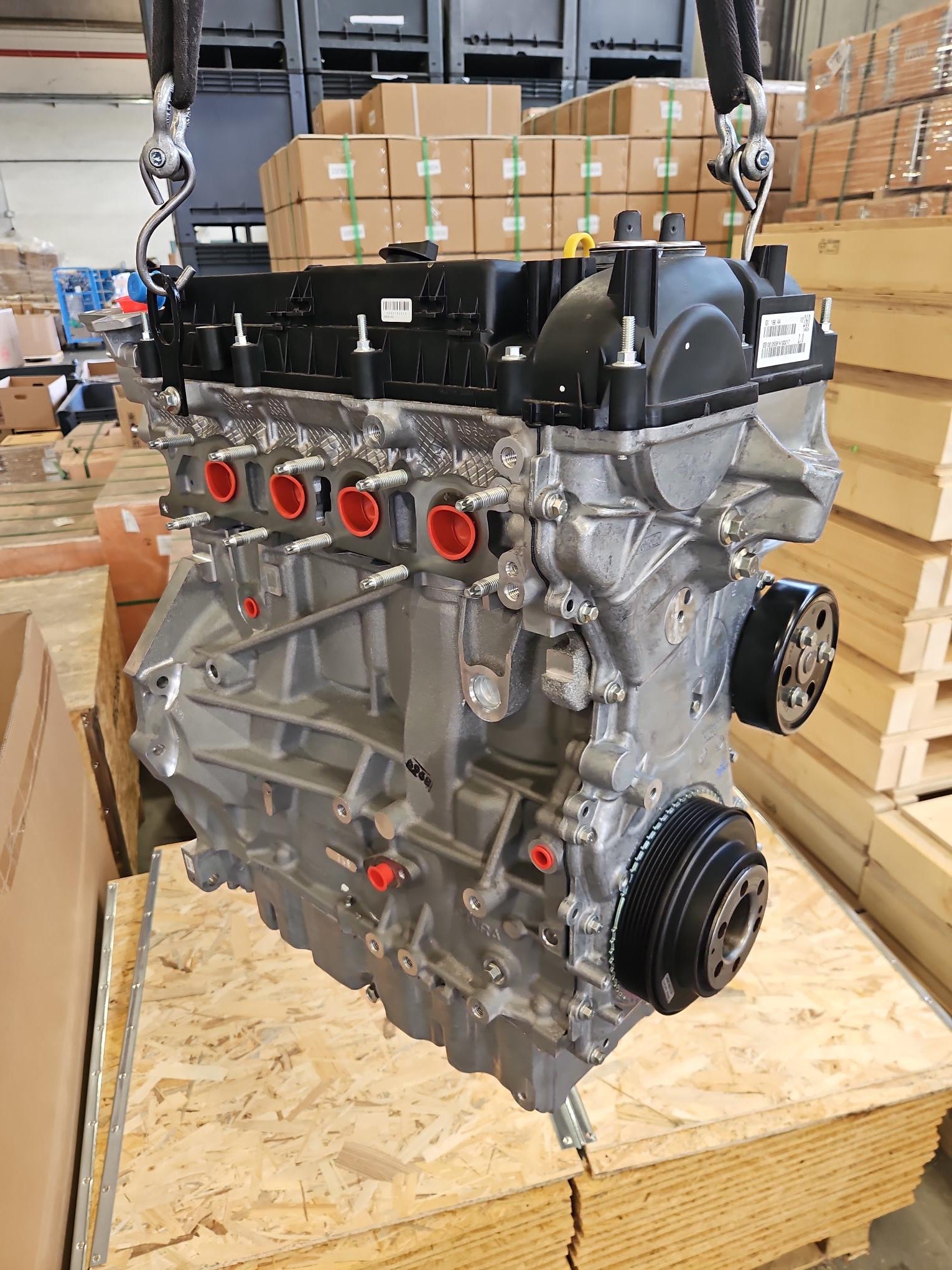 Engine NEW LAND ROVER Range Rover Evoque - Freelander 2 - Discovery 2.0 L - 204PT - LR025366