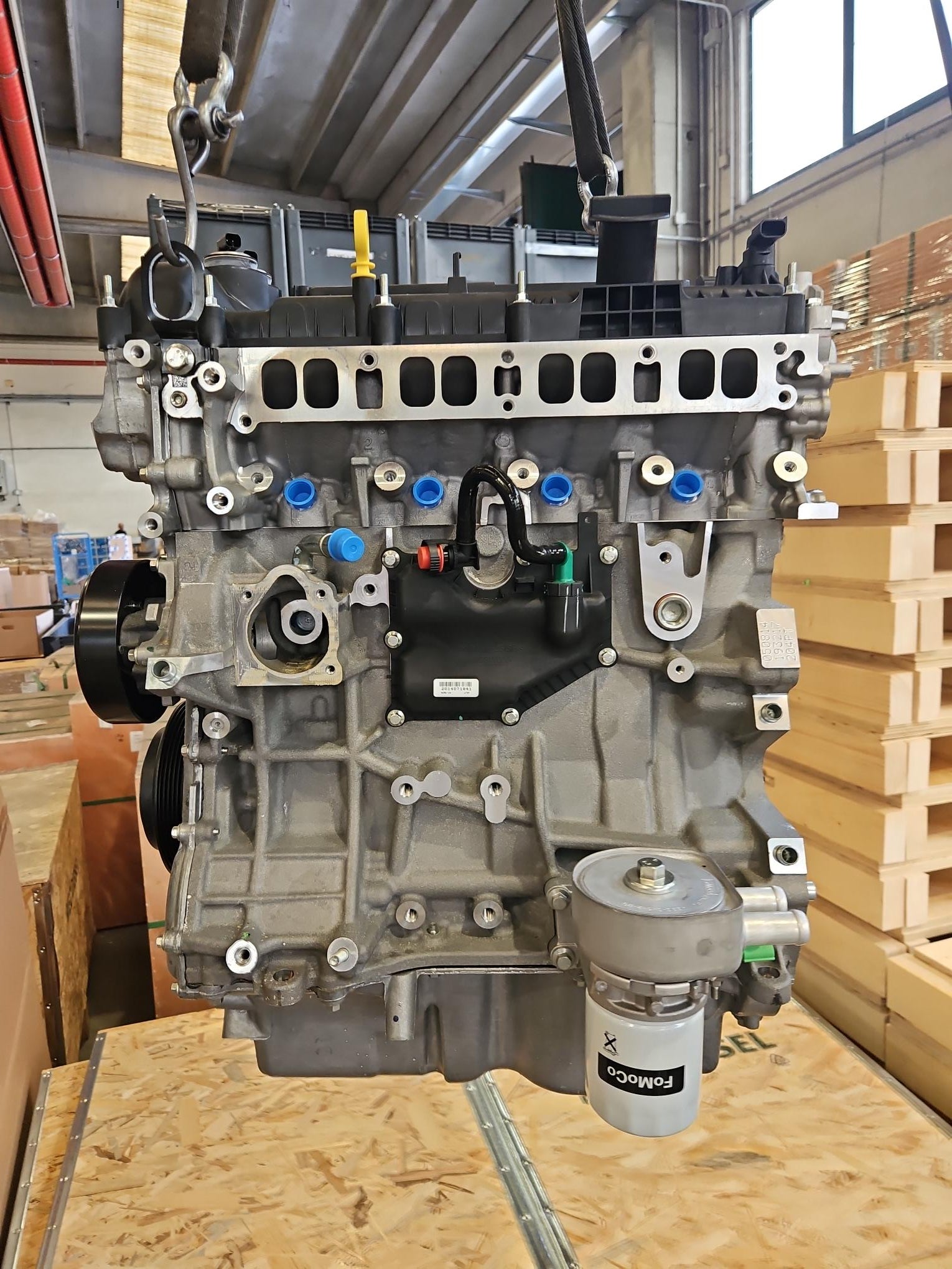 Engine NEW LAND ROVER Range Rover Evoque - Freelander 2 - Discovery 2.0 L - 204PT - LR025366